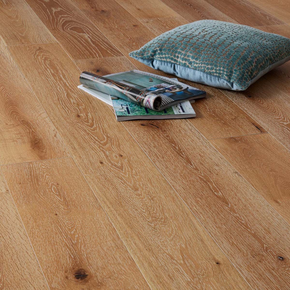 Flooring Hut Brushed, Limed & Oiled French Oak 14/3 190mm 1900mm Engineered Wood