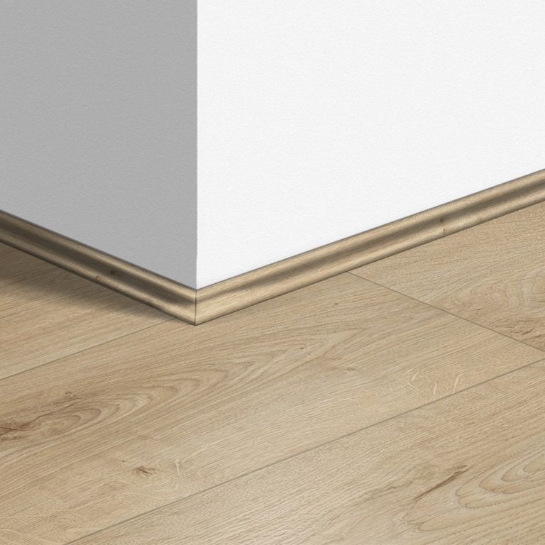Quickstep Laminate Scotia to match 2.4m