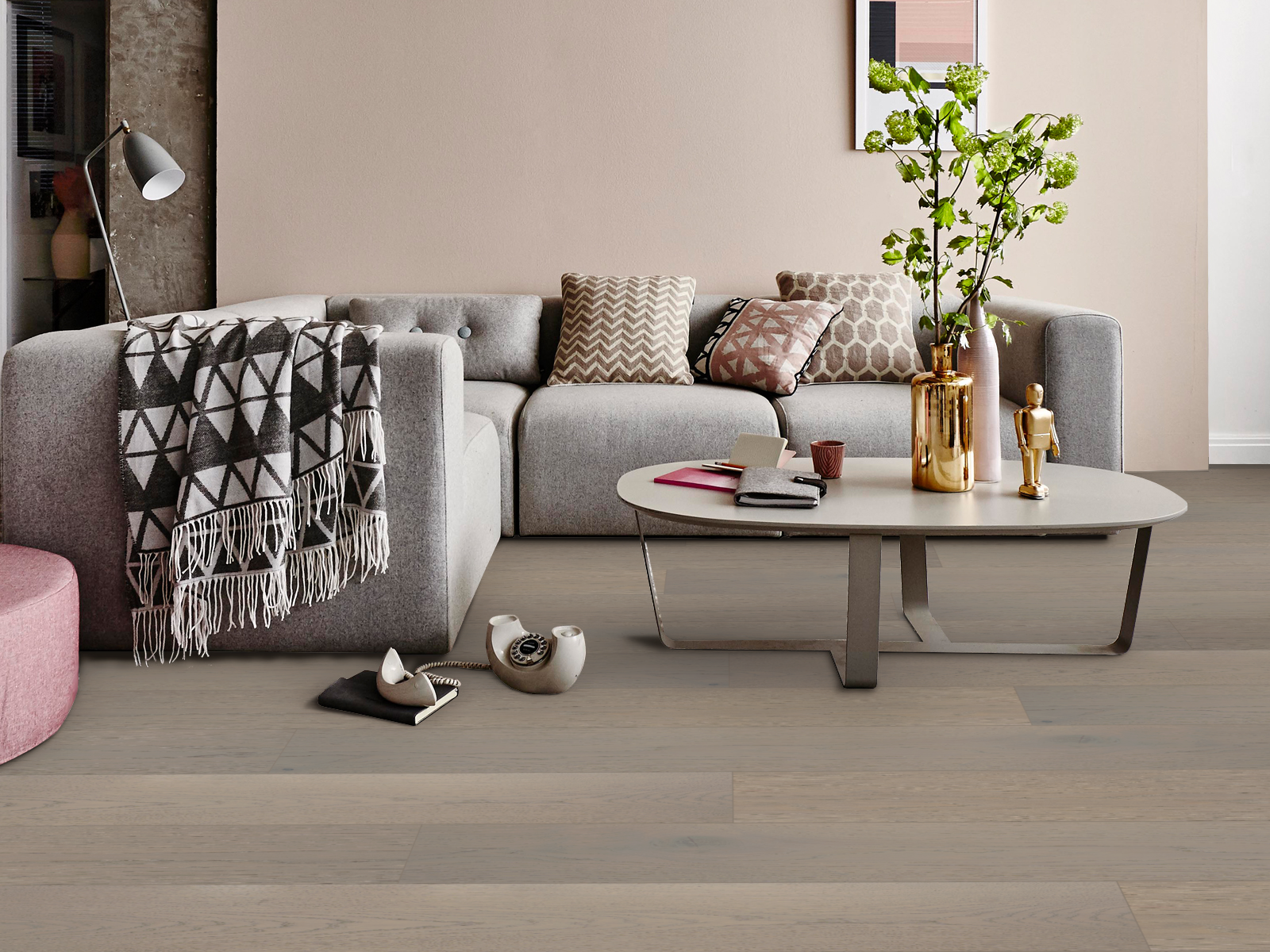 Furlong Flooring Universal Clic Brushed & Matt Lac 12mm Uniclic 12/3mm Embleton Oak WP4 36215
