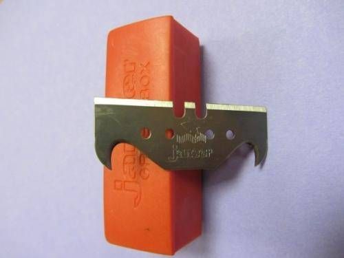 STRAIGHT HOOKED COMBI BLADE