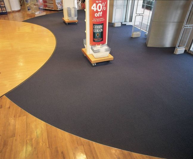 Heckmondwike Diamond Entrance Carpet Tile Bank Grey 50 X 50 cm Heckmondwike Diamond Entrance Carpet Tile Bank Grey 50 X 50 cm