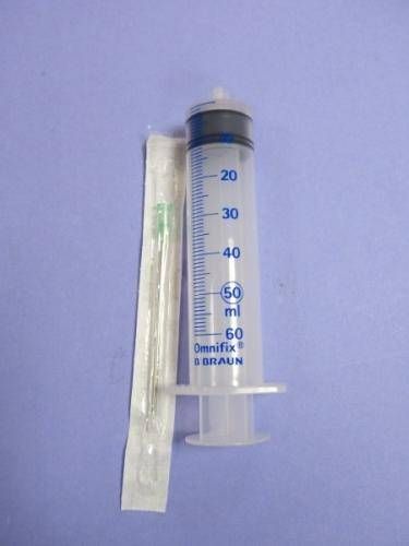 DISPOSABLE SYRINGE (1 NEEDLE) DISPOSABLE SYRINGE (1 NEEDLE)