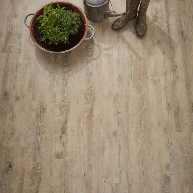 HC92 – Farmhouse Oak Flooring Hut Burrnest Luxury Vinyl Flooring - Barn Oak HC92 – Farmhouse Oak Flooring Hut Burrnest Luxury Vinyl Flooring - Barn Oak