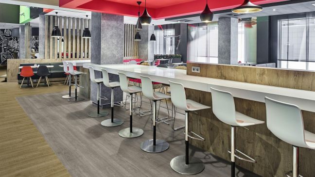 Tarkett iD Inspiration Loose-Lay Sawn Oak GREY 1219x229 Tarkett iD Inspiration Loose-Lay Sawn Oak GREY 1219x229