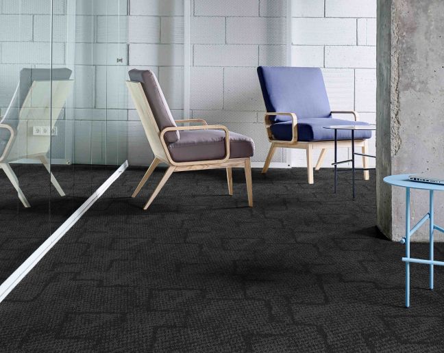 Paragon Inspiration Collection Mesh Carpet Tile Obsidian Flash