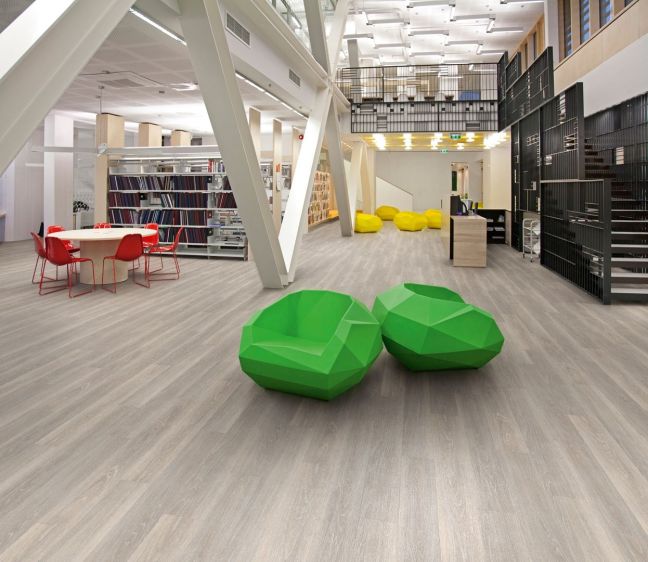 Polyflor Expona EnCore Rigid Loc PUR Parisian Limed Oak 9034 Polyflor Expona EnCore Rigid Loc PUR Parisian Limed Oak 9034