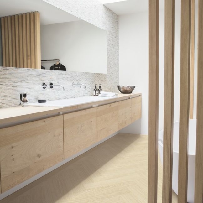 Quick Step Vinyl Tile Alpha Ciro Pure Oak Polar AVHBU40361 Quick Step Vinyl Tile Alpha Ciro Pure Oak Polar AVHBU40361