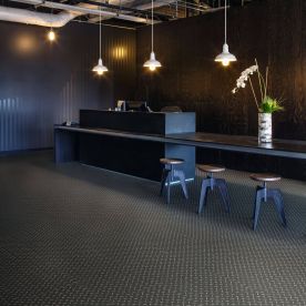 Polyflor Expona Design Black Treadplate 8122 Polyflor Expona Design Black Treadplate 8122