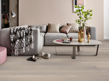 Furlong Flooring Universal Clic Brushed & Matt Lac 12mm Uniclic 12/3mm Aspen Oak 36214 Furlong Flooring Universal Clic Brushed & Matt Lac 12mm Uniclic 12/3mm Aspen Oak 36214