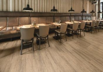 Polyflor Bevel Line Boardwalk Variety Oak 2816 Polyflor Bevel Line Boardwalk Variety Oak 2816