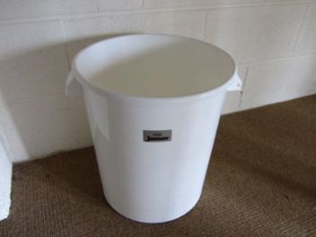 MIXING BUCKET - 30 LITRE