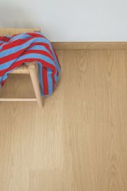 Quick Step Vinyl Luxury Tile Alpha Blos Base Gingerbread Oak AVSPT40278 Quick Step Vinyl Luxury Tile Alpha Blos Base Gingerbread Oak AVSPT40278