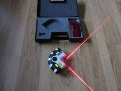 SUPER SQUARE - LASER LINE SUPER SQUARE - LASER LINE