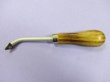 TRIANGULAR SCRAPER TRIANGULAR SCRAPER